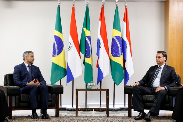 Negociaciones en Itaipu serán con un espíritu de entendimiento constructivo, afirman presidentes | .::Agencia IP::.