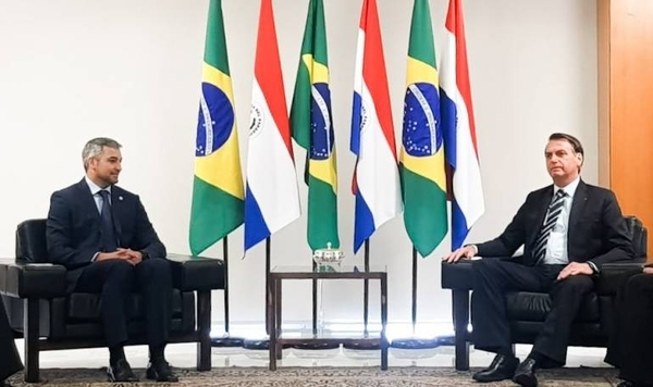 HOY / Bolsonaro dice que no dará más refugio a Arrom y Martí, pero la decisión depende de Conare