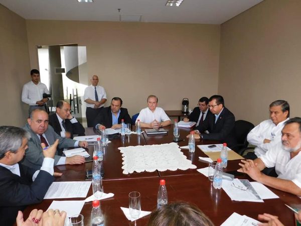 FG da una semana al Ejecutivo para resolver situación de familias desalojadas