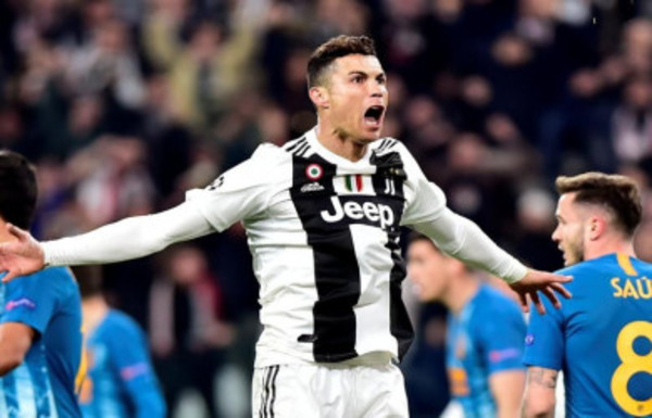 Champions: Cristiano Ronaldo se puso la capa de héroe como ya es habitual y clasificó a la Juventus - Radio 1000 AM