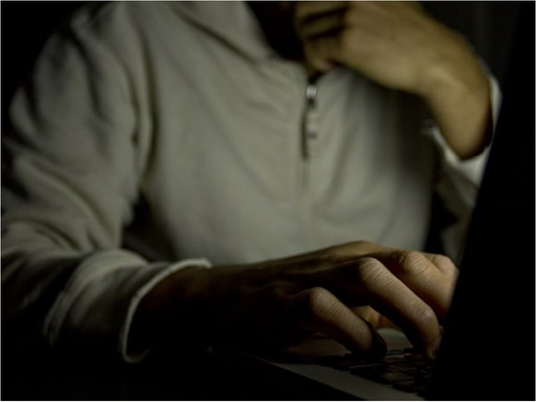 Catequista preso por enviar y pedir fotos íntimas a menor