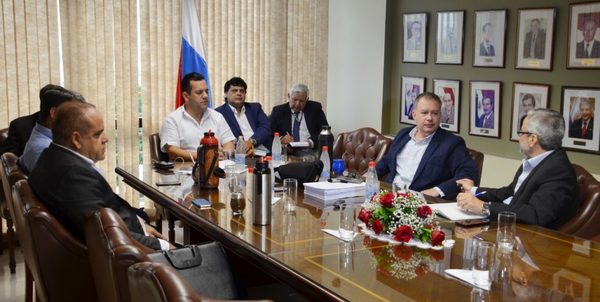 Cartes es convocado nuevamente