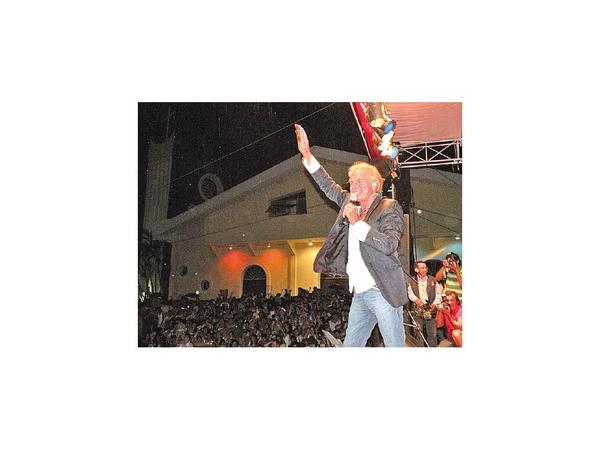 Sergio Denis sigue en grave estado
