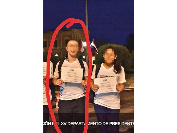 Saltan más casos de hijos de políticos con becas de Itaipú