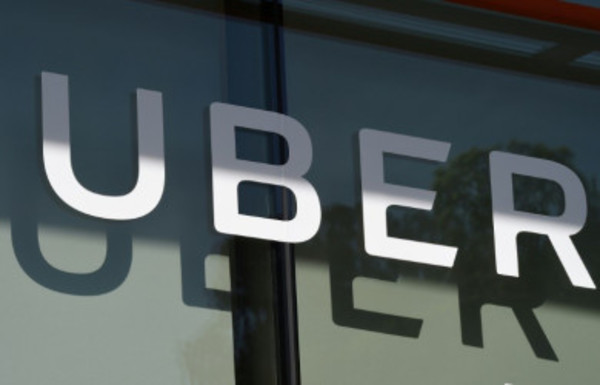 Uber acuerda pagar USD 20 millones por una demanda laboral - Radio 1000 AM