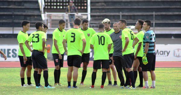 El fútbol se paraliza en Venezuela