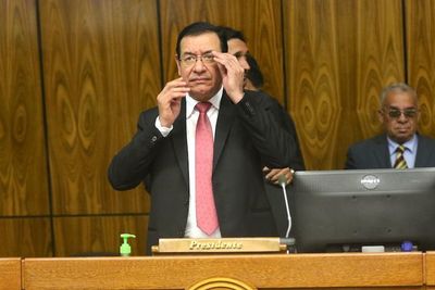 Presentan nueva denuncia contra Miguel Cuevas