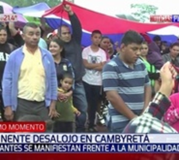 Sin techos exigen loteamiento de terrenos privados en Cambyretá - Paraguay.com