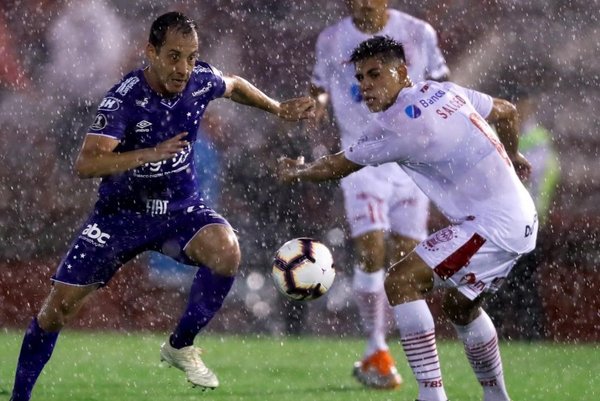 Emelec y Huracán, ganar o ganar - Deportes - ABC Color