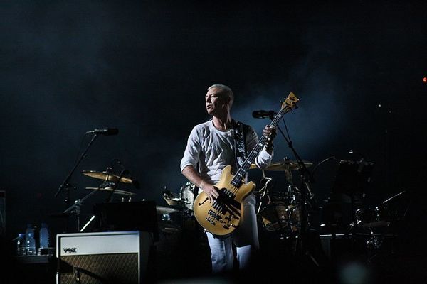 #Cápsula985 1960: Nace Adam Clayton, bajista de U2 - Espectaculos - ABC Color
