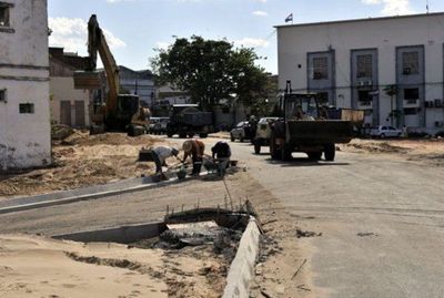 Prometen “reingeniería” de trabajo para culminar obras sobre Avda. Colón - 730am - ABC Color