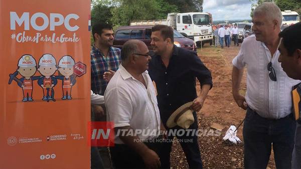 ASFALTO PARA SAN PEDRO DEL PARANÁ LLEGARÁ AL CENTRO.