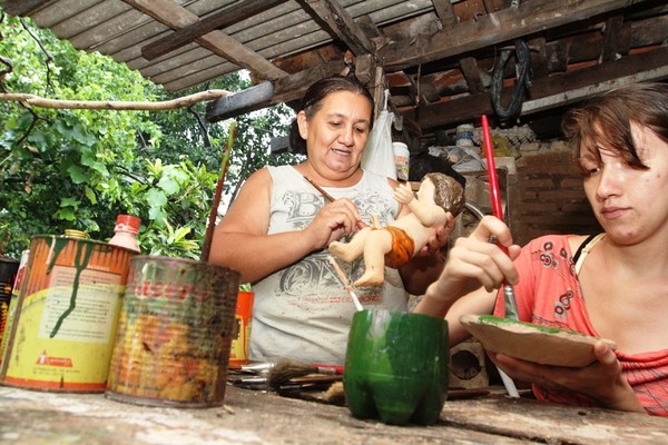 Ministerio de Desarrollo evalúa nueva fase de programas de promoción social | .::Agencia IP::.