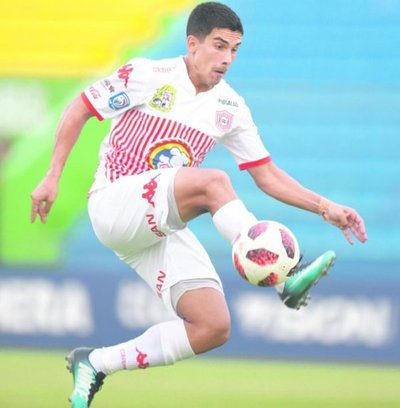 Goleador rayadito, en duda - Deportes - ABC Color