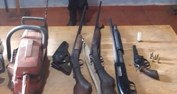 Detienen a supuestos asaltantes en el Alto Paraná - ADN Paraguayo