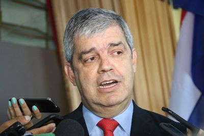 Enrique Riera: “No se puede seguir teniendo autoridades al filo de un juicio político”