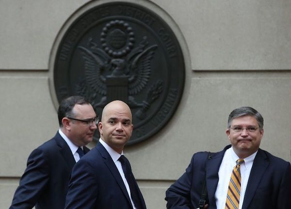 Exjefe de campaña de Trump va a prisión por fraude bancario y fiscal, con adicional por conspiración