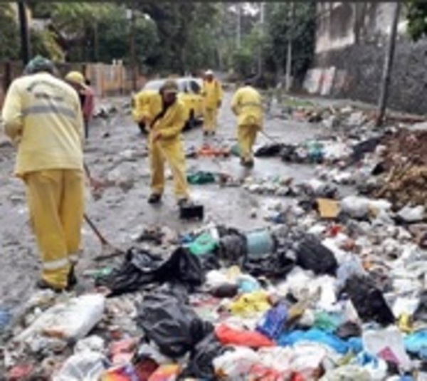 Asunción se declara en emergencia ambiental ante volumen de basura - Paraguay.com