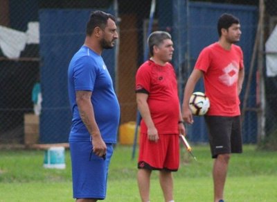 Histórico debut en el Defensores - Deportes - ABC Color