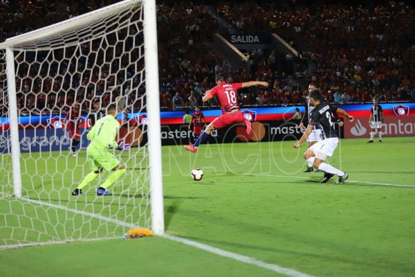 Cerro, puntero e invicto en Copa