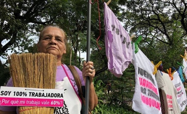 HOY / Buscan aprobar el salario mínimo para trabajadoras domésticas