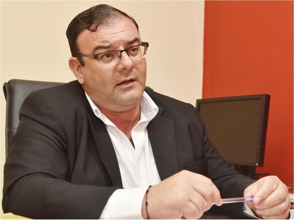 Corte sigue retrasando caso Rivas