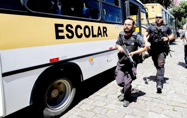 Ocho muertos en masacre en una escuela en el Brasil - Edicion Impresa - ABC Color