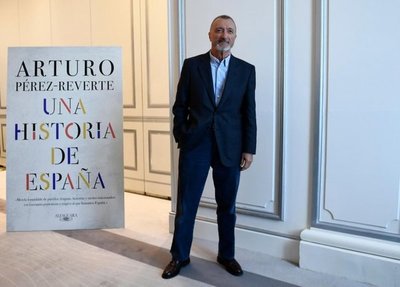 Arturo Pérez-Reverte: “España es un Estado en demolición” - Espectaculos - ABC Color