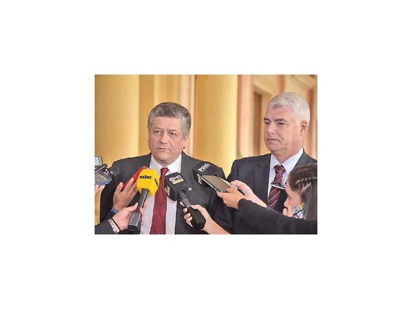 Tren de cercanía: 6 grupos quieren precalificar