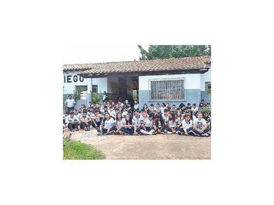 En Yby Yaú sigue el paro de  actividades en locales educativos