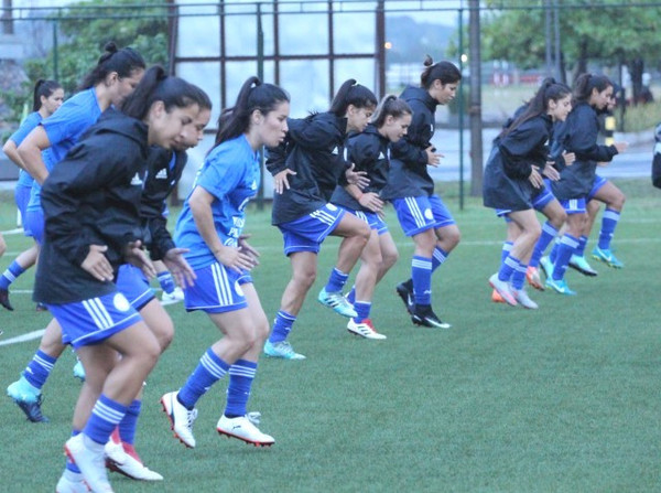Selección femenina entrenó en el COP - ADN Paraguayo