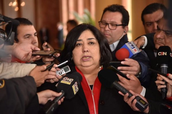 Indagarán a primer médico de la beba fallecida - ADN Paraguayo
