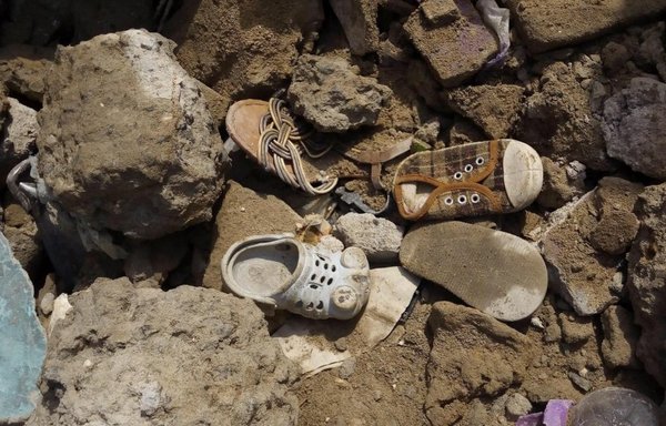 Continúan labores para rescatar a niños atrapados tras derrumbe en Nigeria - Internacionales - ABC Color