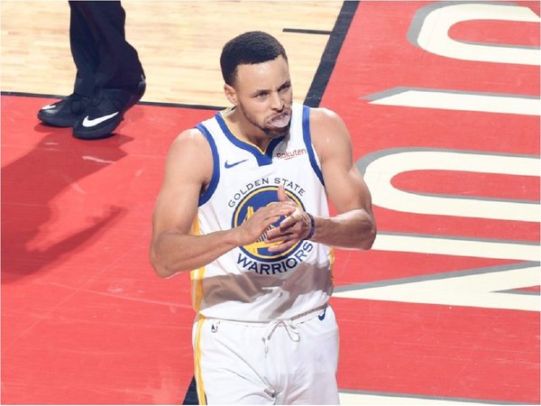 Golpe de autoridad de los Warriors a los Rockets