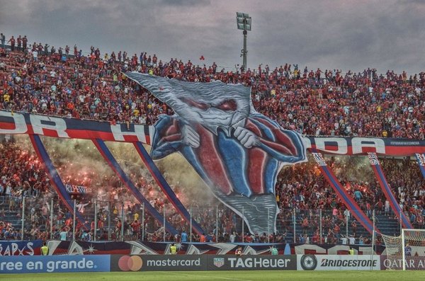 La hinchada fue un Ciclón - Deportes - ABC Color