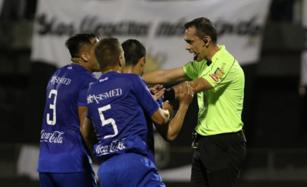 HOY / Árbitros a la fecha en que sobresale el clásico más añejo