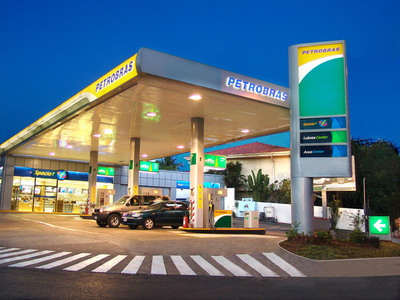 Copetrol (del grupo Zapag) desembolsa US$ 380,8 millones por el 100% de Petrobras Paraguay