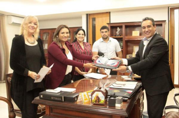 La SFP y Gobernación de Central trabajaran por el fortalecimiento y desarrollo institucional
