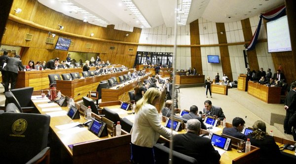Plantean que sueldos públicos no superen al del Presidente - Edicion Impresa - ABC Color