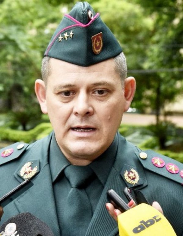 Por causa penal, excluyen a un coronel del ascenso - Edicion Impresa - ABC Color