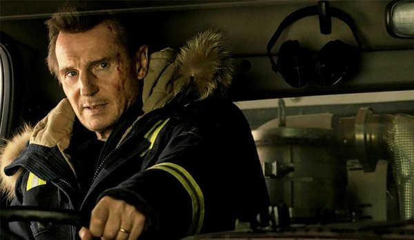 Persecución en las montañas con Liam Neeson - Edicion Impresa - ABC Color