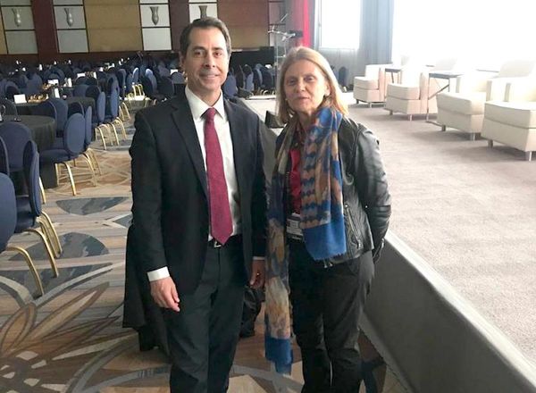 Directora de Basa se reunió con alta autoridad financiera
