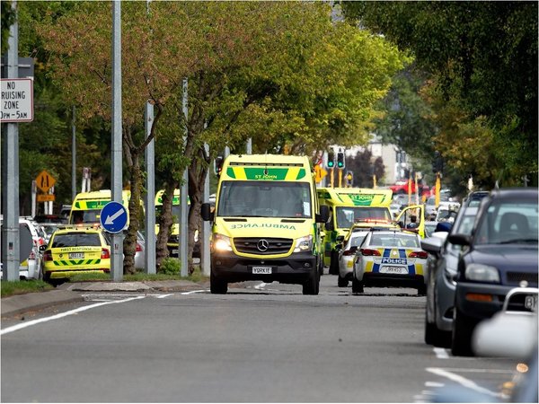 Casi 50 muertos en ataques contra dos mezquitas en Nueva Zelanda