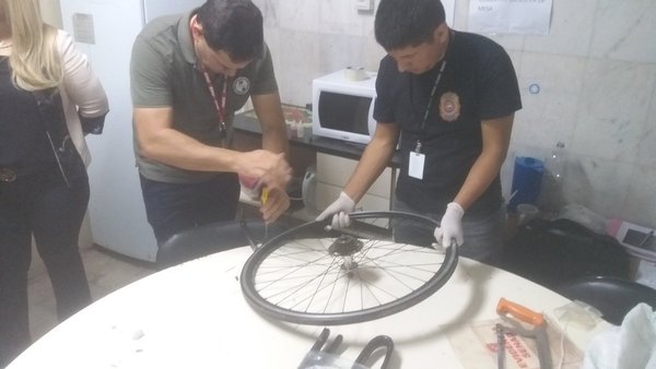 Intentaron enviar cocaína en ruedas y bolas de billar - ADN Paraguayo