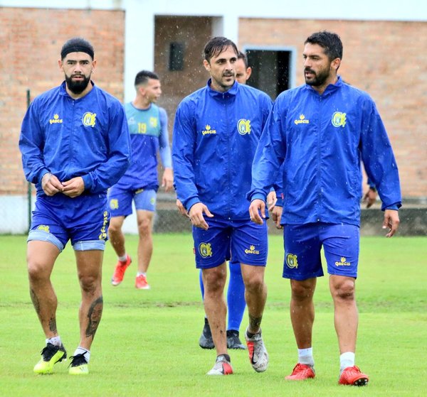 Deportivo Capiatá recibe a Sportivo Luqueño en horario matinal