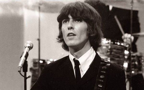 #Cápsula985 2004: George Harrison ingresa al Salón de la Fama del Rock & Roll - Espectaculos - ABC Color