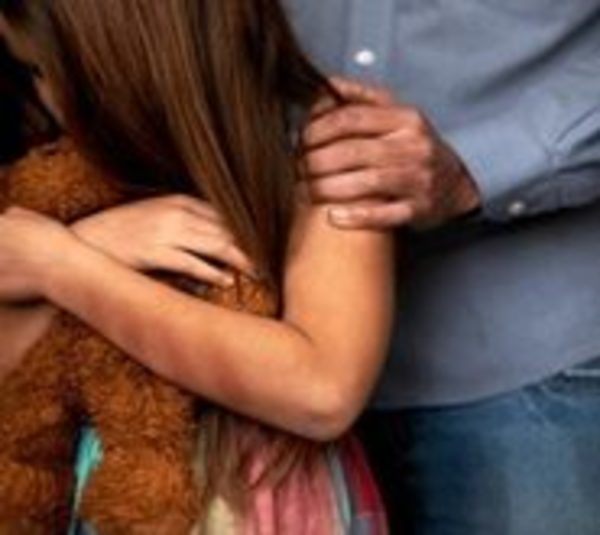 Hombre abusó de su hijastra y su amiguita de 9 años - Paraguay.com