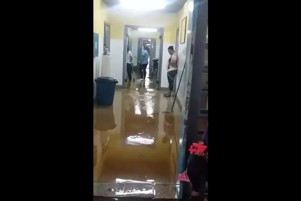 La lluvia generó caos vehicular e inundó el Hospital de Calle’i