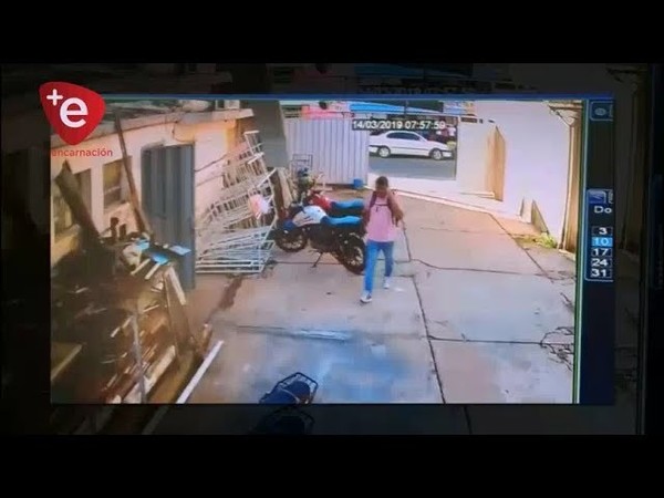 ''TURISTA'' ARGENTINO INGRESABA A COMERCIOS PARA HURTAR