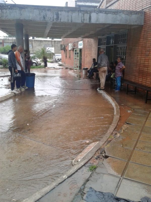 Hospital de Calle'i: Inhabilitan por 24 horas quirófanos y sala de maternidad | San Lorenzo Py